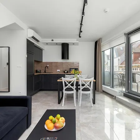 Gran & Marina Podzamcze By Renters شتشيتسين