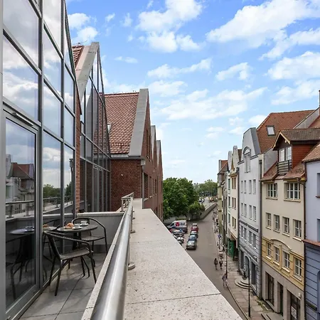 Gran & Marina Podzamcze By Renters *