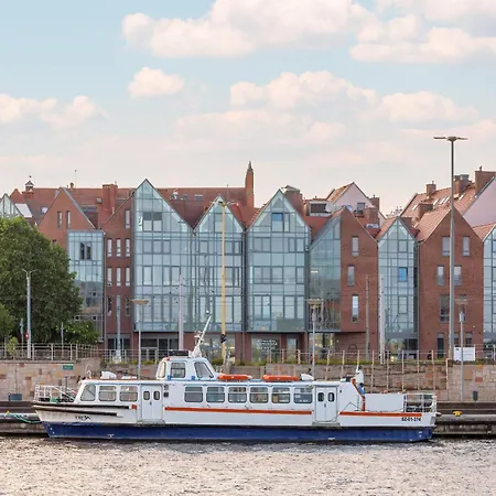 Gran & Marina Podzamcze By Renters 什切青