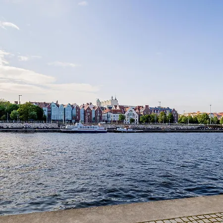 Gran & Marina Podzamcze By Renters 什切青